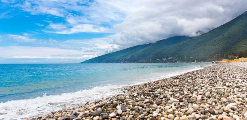 Осень в Абхазии: наслаждение морским отдыхом и благоприятное воздействие на здоровье